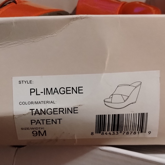 BCBG ENERATION tangerine wedges - Picture 4 of 4